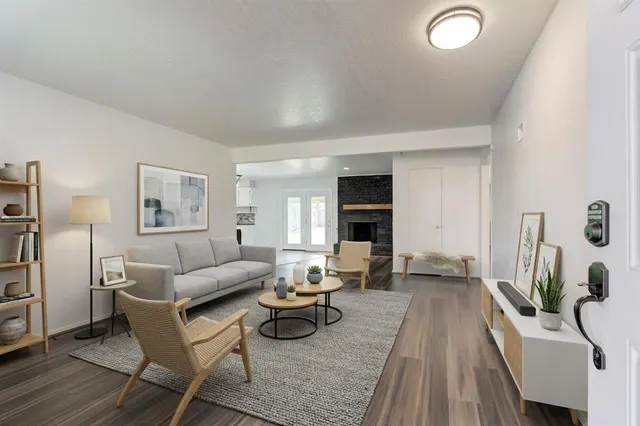 Photo 2 — 10904 N Blackwelder Avenue, Oklahoma City, OK 73120