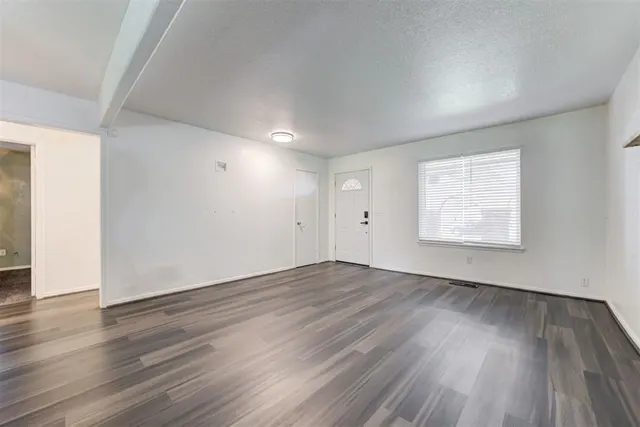 Photo 7 — 10904 N Blackwelder Avenue, Oklahoma City, OK 73120