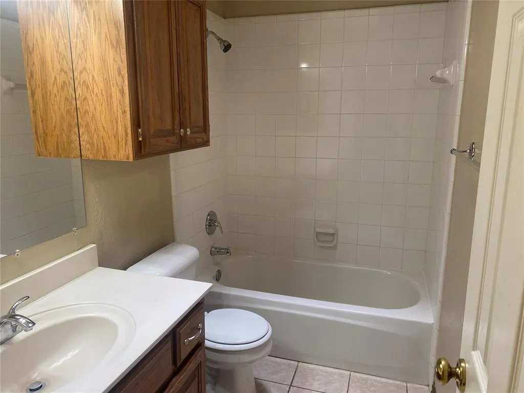Photo 6 — 1026 Dustin Drive, Edmond, OK 73003