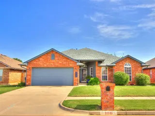 Sold home at 604 SW 159th Street