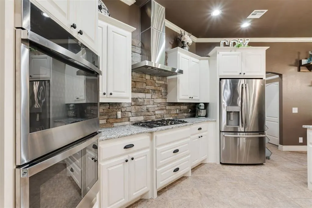 Photo 2 — 14750 NE 122nd Street, Jones, OK 73049