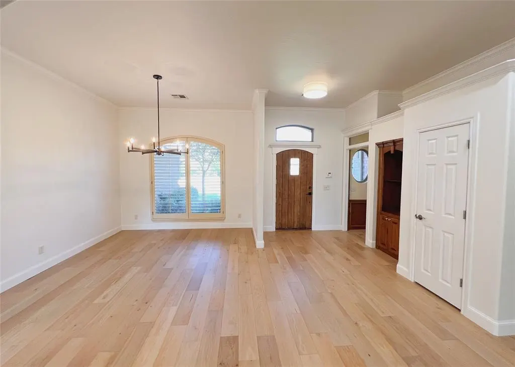 Front exterior — 3124 Viewmont Court, Edmond, OK 73003