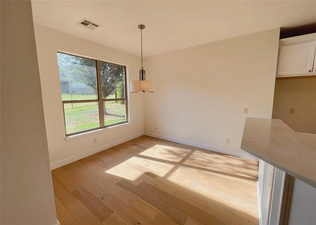 Photo 8 — 3124 Viewmont Court, Edmond, OK 73003