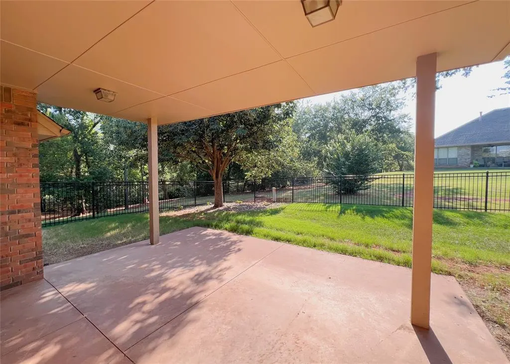Photo 37 — 3124 Viewmont Court, Edmond, OK 73003