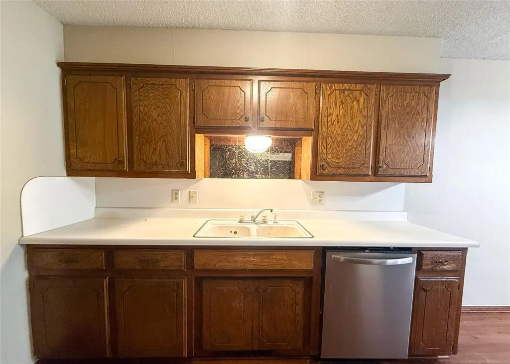 Photo 5 — 101 Sahoma Terrace, Edmond, OK 73013