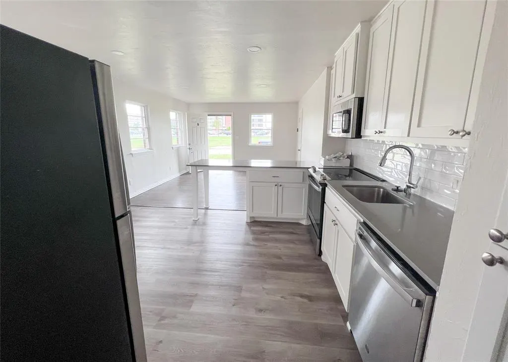 Photo 6 — 221 NE 26th Street B, Oklahoma City, OK 73105