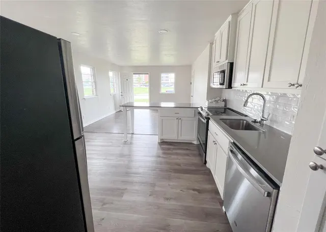 Photo 6 — 221 NE 26th Street B, Oklahoma City, OK 73105