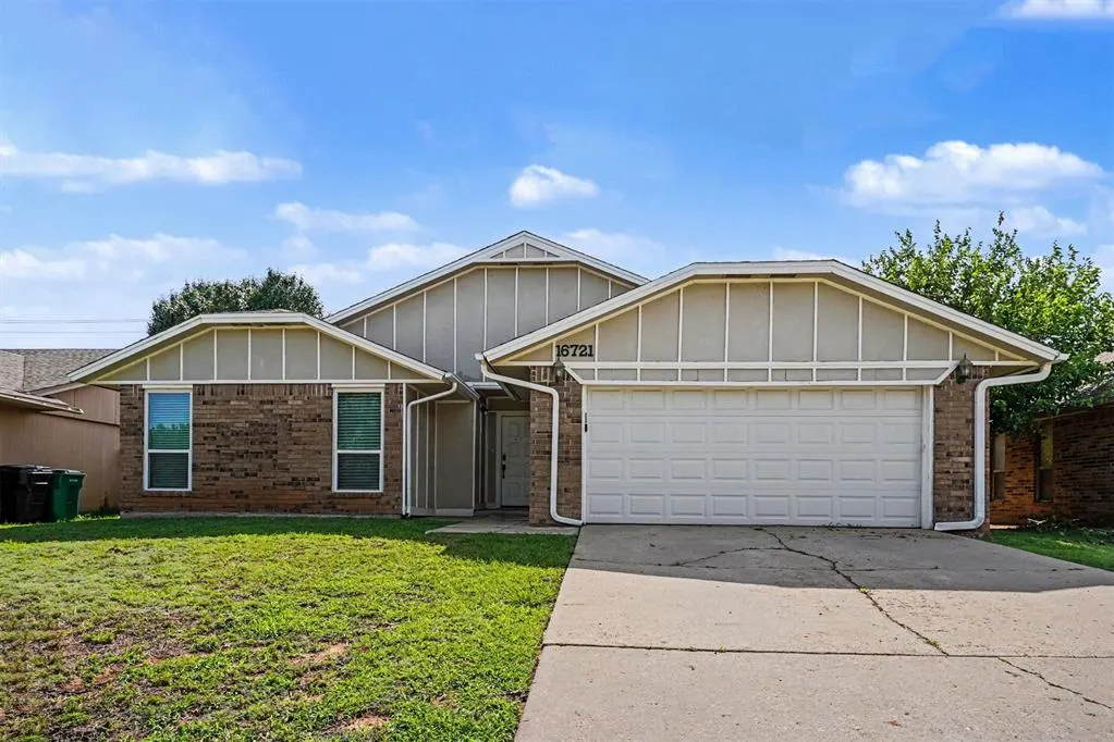 Front exterior — 16721 Sumac Drive, Edmond, OK 73012