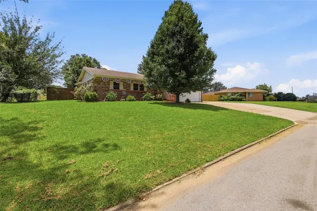 Photo 4 — 122 Sooner Drive, Stroud, OK 74079