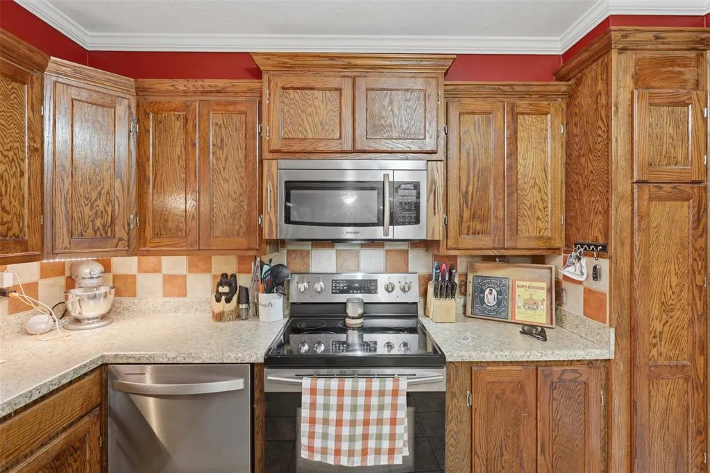 Photo 18 — 122 Sooner Drive, Stroud, OK 74079