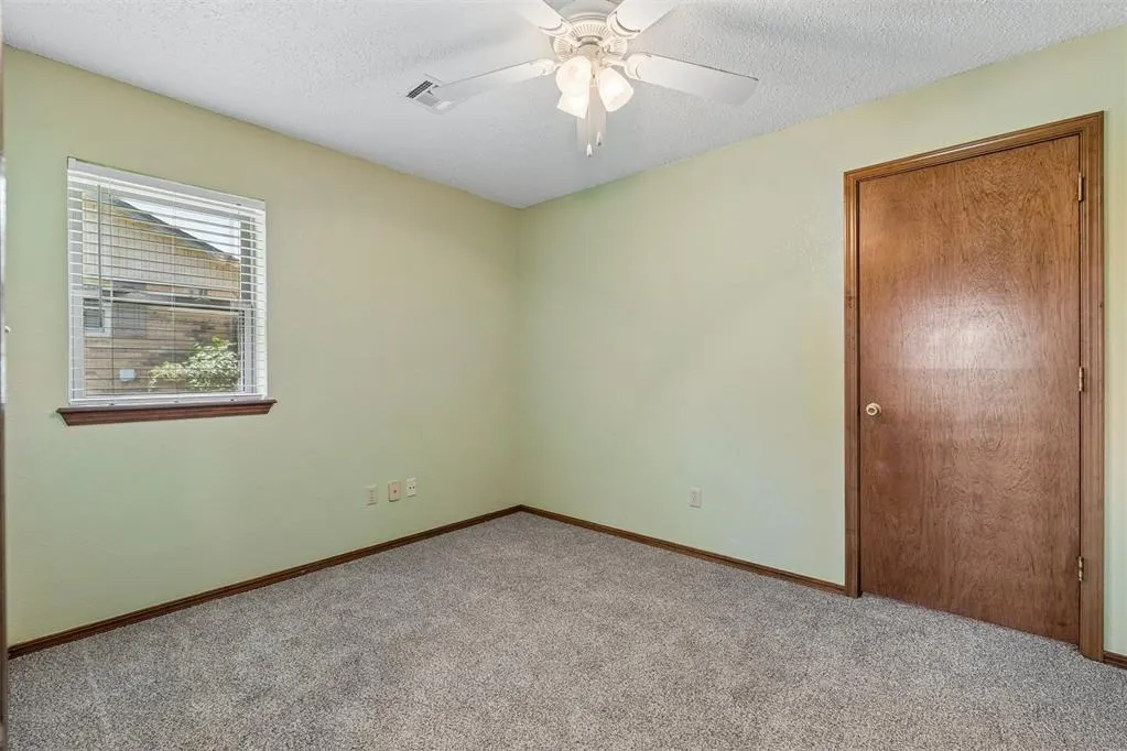 Photo 31 — 2127 NE Van Buren Avenue, Piedmont, OK 73078