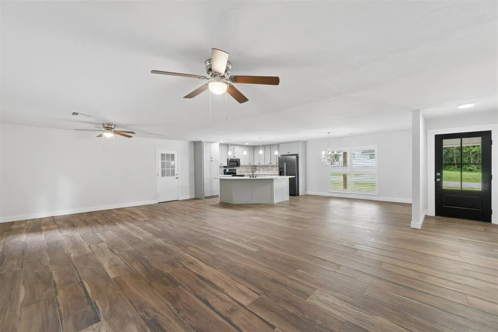 Photo 8 — 20699 Hensel Street, Harrah, OK 73045