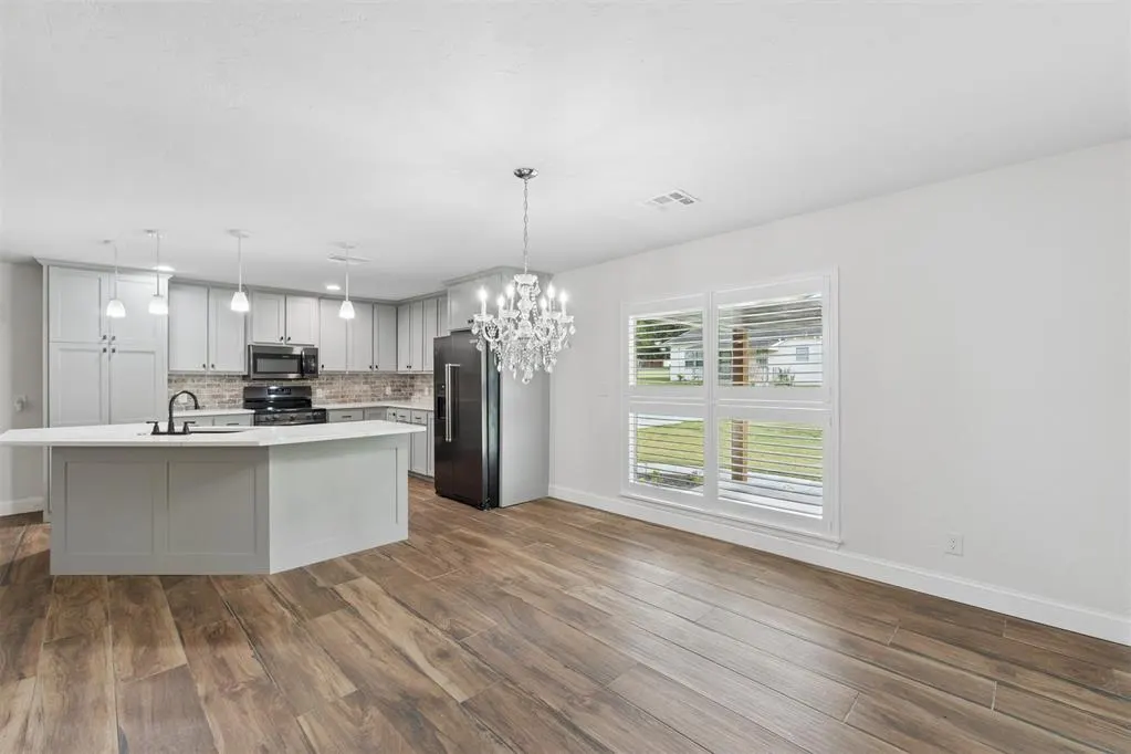 Photo 12 — 20699 Hensel Street, Harrah, OK 73045