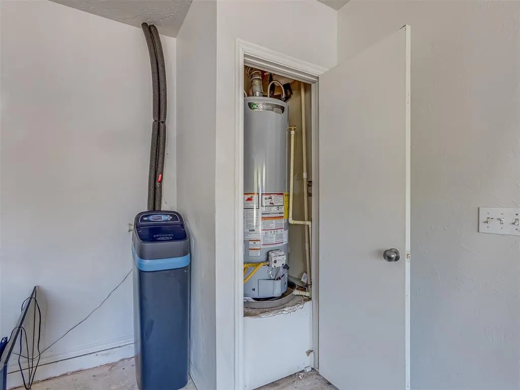 Photo 42 — 700 Taber Lane, Edmond, OK 73003