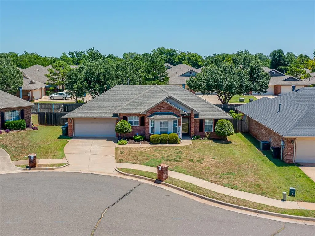 Photo 47 — 700 Taber Lane, Edmond, OK 73003