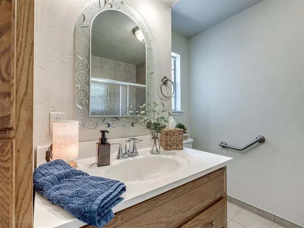Photo 36 — 222 Shadybrook Place, Midwest City, OK 73110