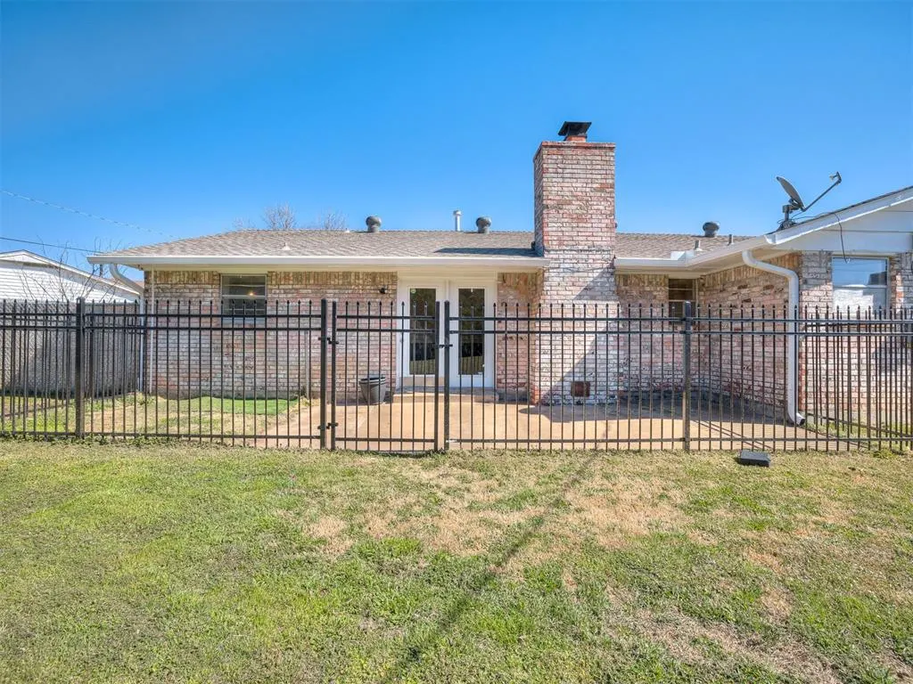 Photo 45 — 222 Shadybrook Place, Midwest City, OK 73110