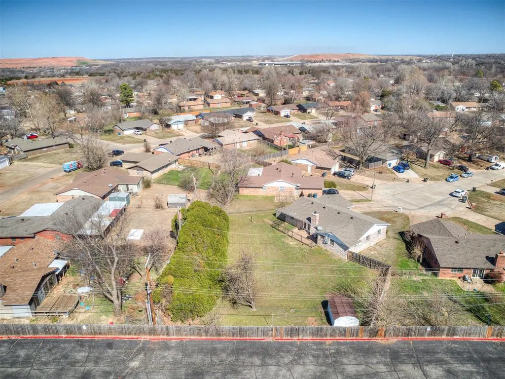 Photo 47 — 222 Shadybrook Place, Midwest City, OK 73110