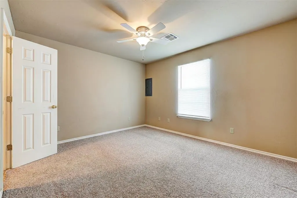 Photo 13 — 713 S Locust Street 713-725, Guthrie, OK 73044