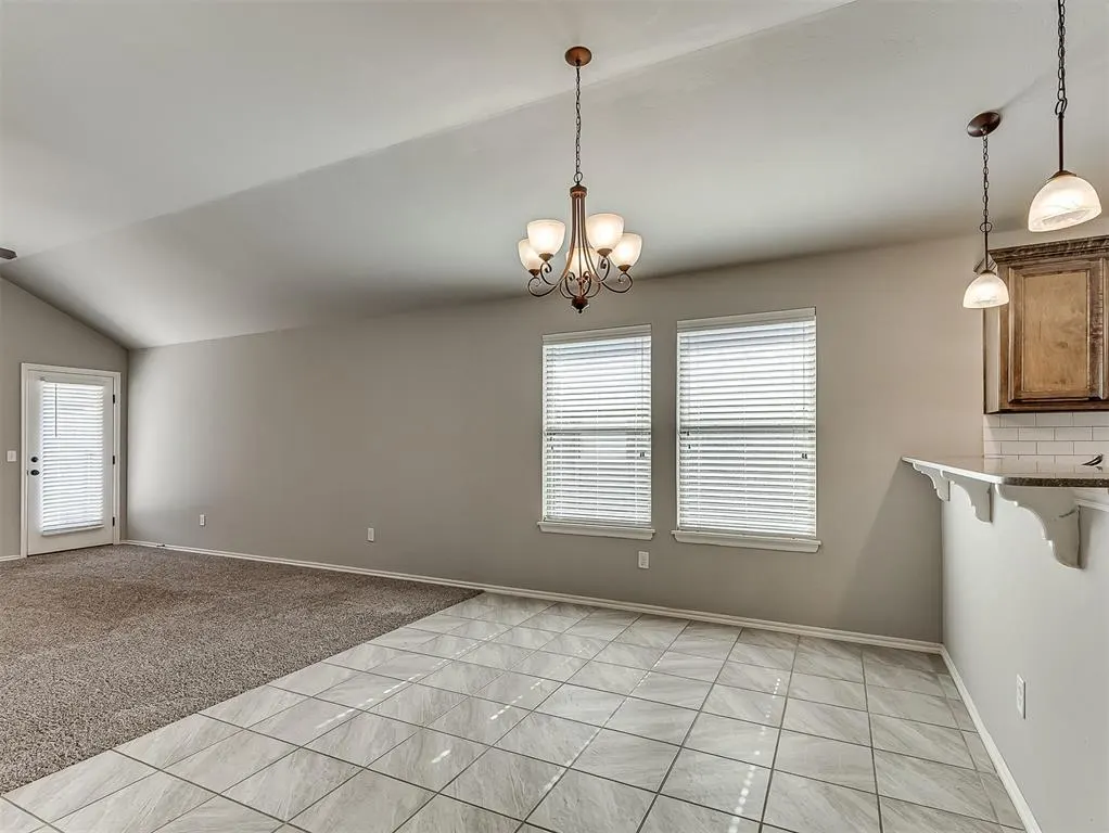 Photo 13 — 13233 SW 3rd Street, Yukon, OK 73099