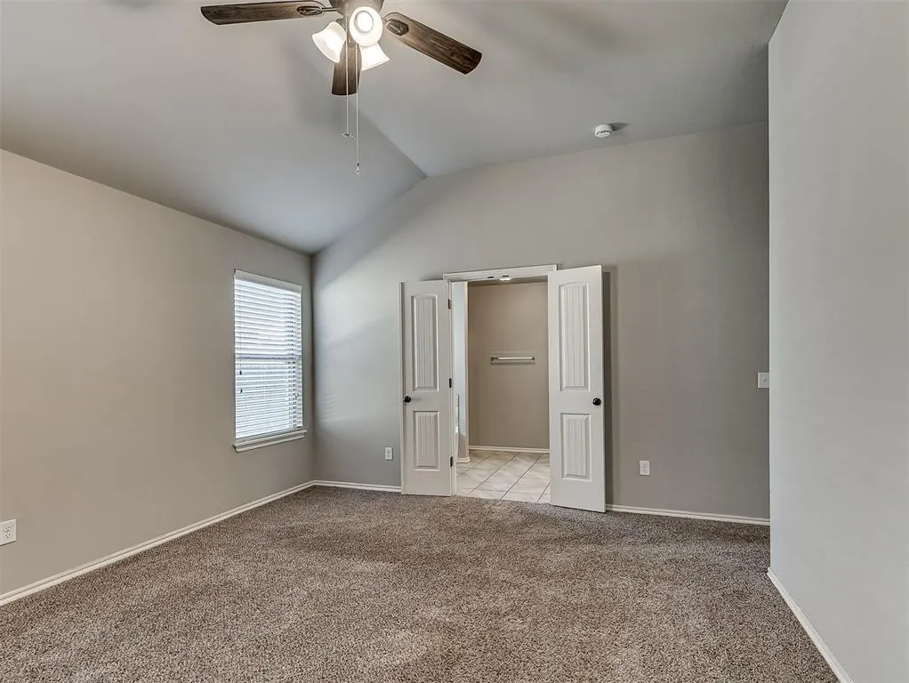 Photo 22 — 13233 SW 3rd Street, Yukon, OK 73099