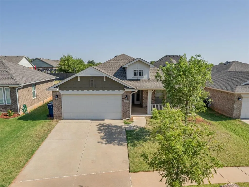 Photo 39 — 13233 SW 3rd Street, Yukon, OK 73099