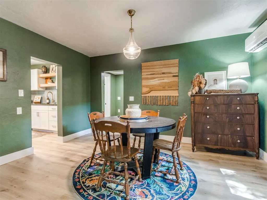 Photo 13 — 625 W Comanche Street, Norman, OK 73069