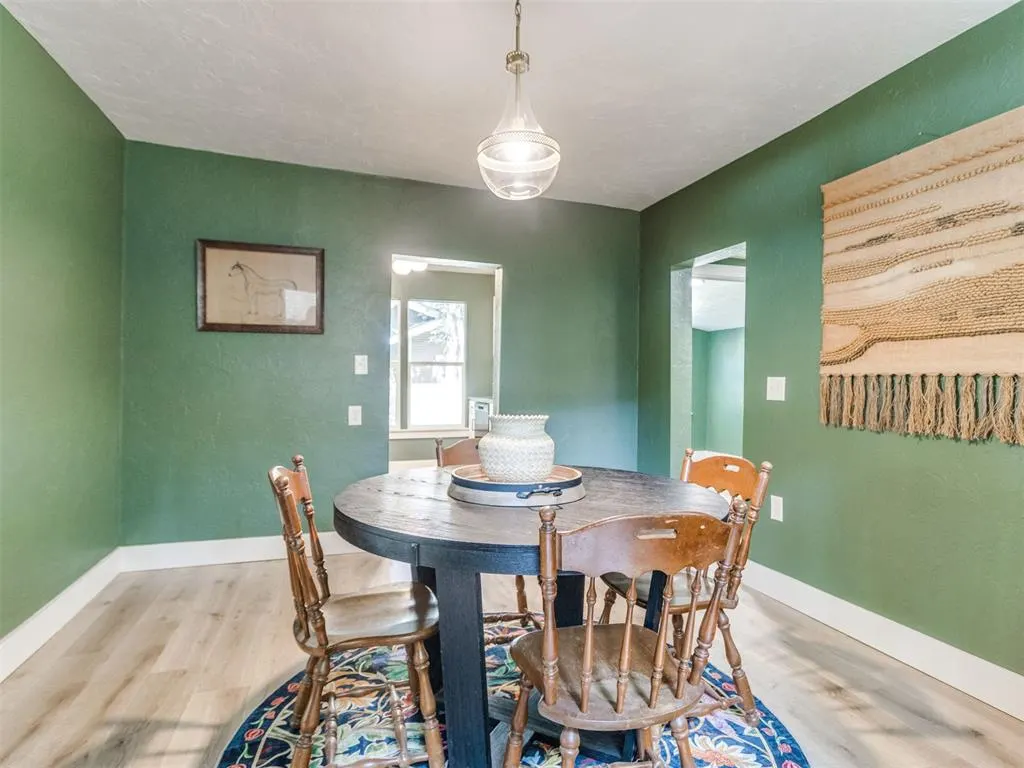 Photo 16 — 625 W Comanche Street, Norman, OK 73069