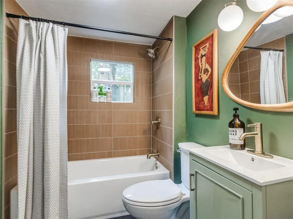 Photo 22 — 625 W Comanche Street, Norman, OK 73069
