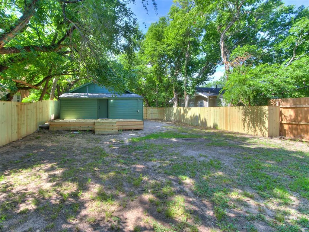 Photo 33 — 625 W Comanche Street, Norman, OK 73069