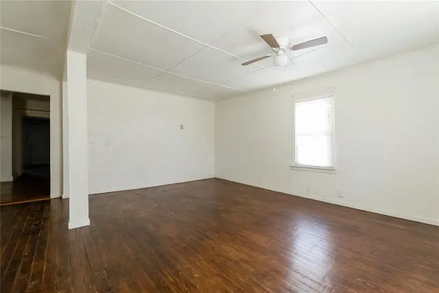 Photo 2 — 1204 W B Avenue, Elk City, OK 73644