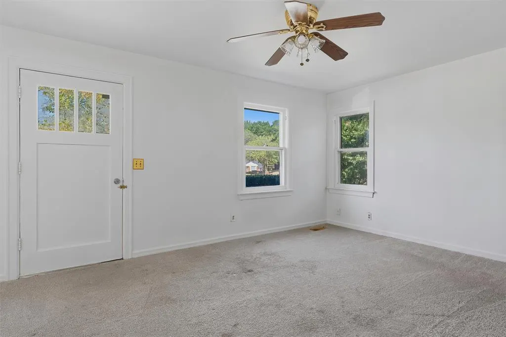 Photo 4 — 3104 NW 33rd Street, Oklahoma City, OK 73112