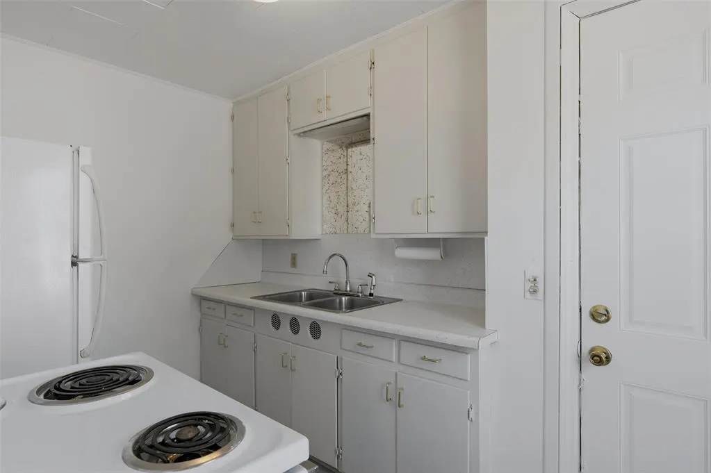 Photo 9 — 3104 NW 33rd Street, Oklahoma City, OK 73112
