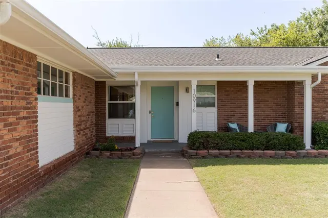 Photo 3 — 10916 N Linn Avenue, Oklahoma City, OK 73120