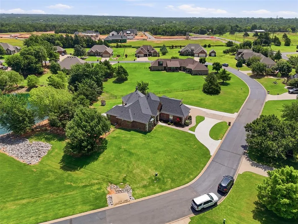 Photo 44 — 8321 Venezia Lane, Edmond, OK 73034