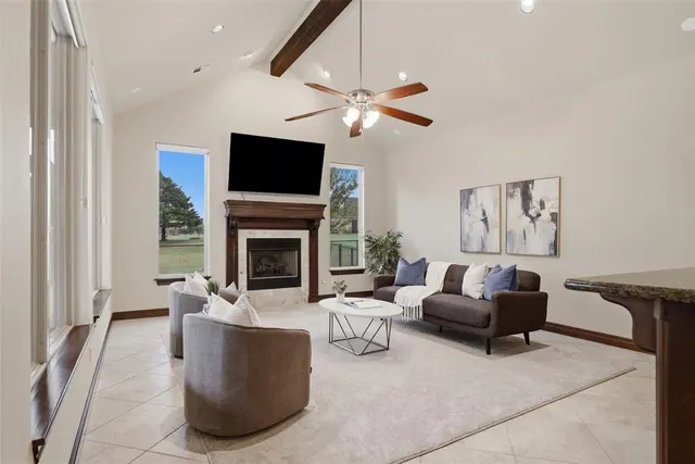Photo 5 — 8321 Venezia Lane, Edmond, OK 73034