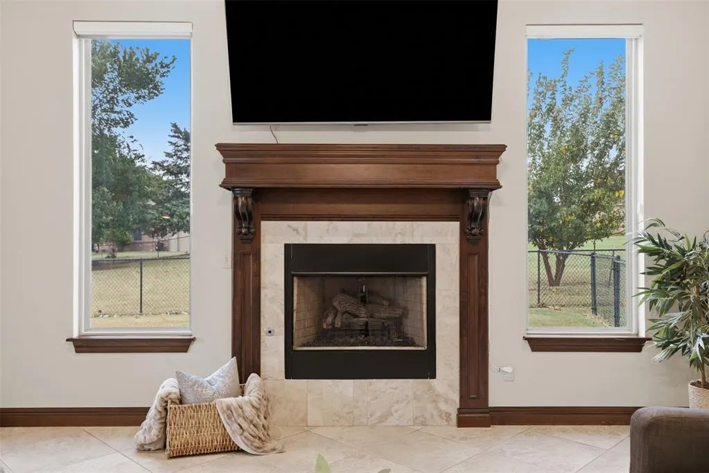Photo 9 — 8321 Venezia Lane, Edmond, OK 73034