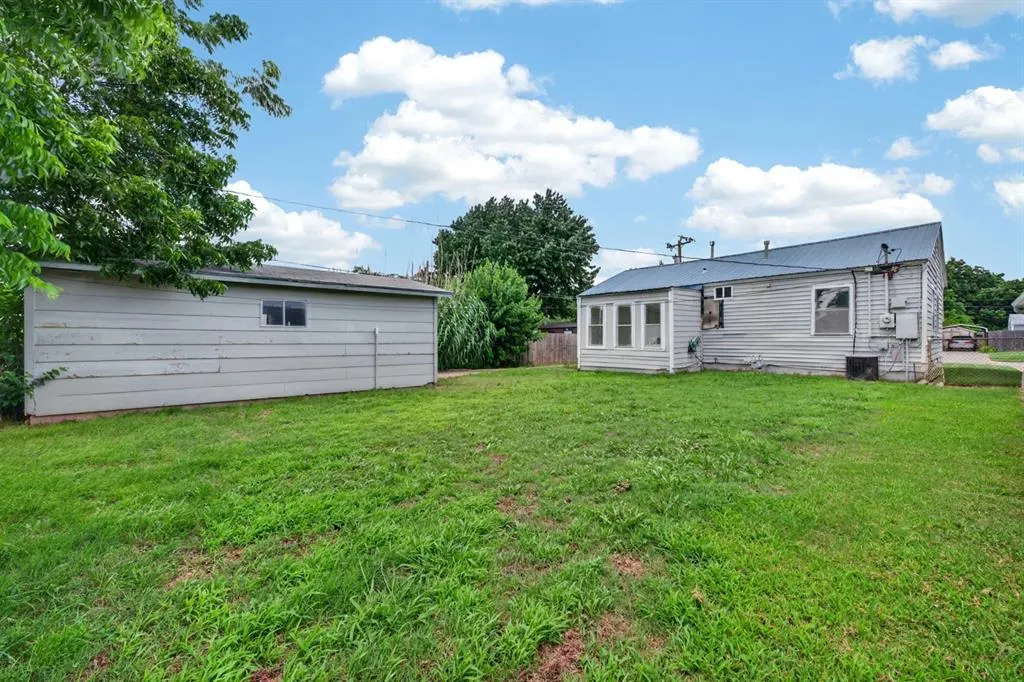 Photo 23 — 204 E Fairchild Drive, Midwest City, OK 73110