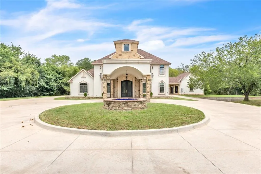 Photo 4 — 14000 Edmond Lake Drive, Jones, OK 73049