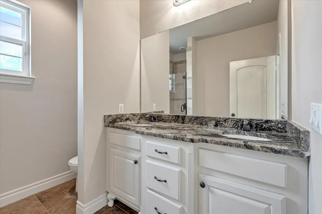 Photo 22 — 14000 Edmond Lake Drive, Jones, OK 73049