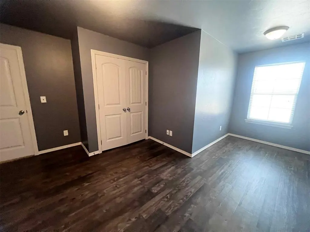 Photo 12 — 2165 Buena Vida Lane, Edmond, OK 73013