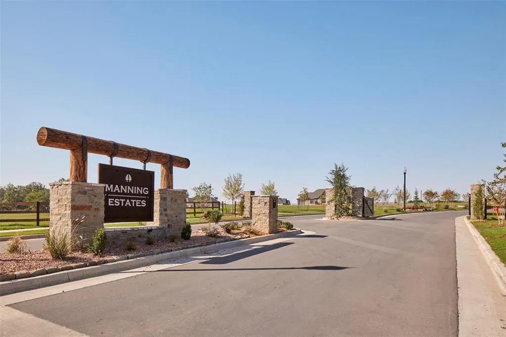 Photo 2 — 11800 Josie Lane, Oklahoma City, OK 73173