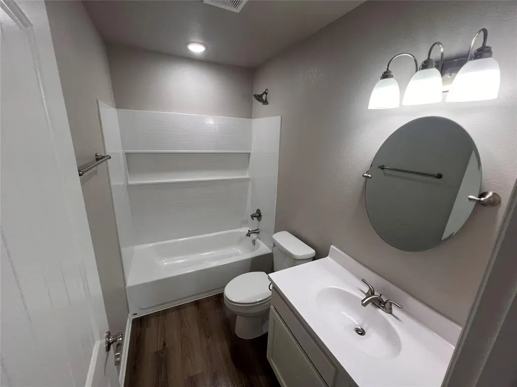 Photo 11 — 724 Elm Street, Seminole, OK 74868