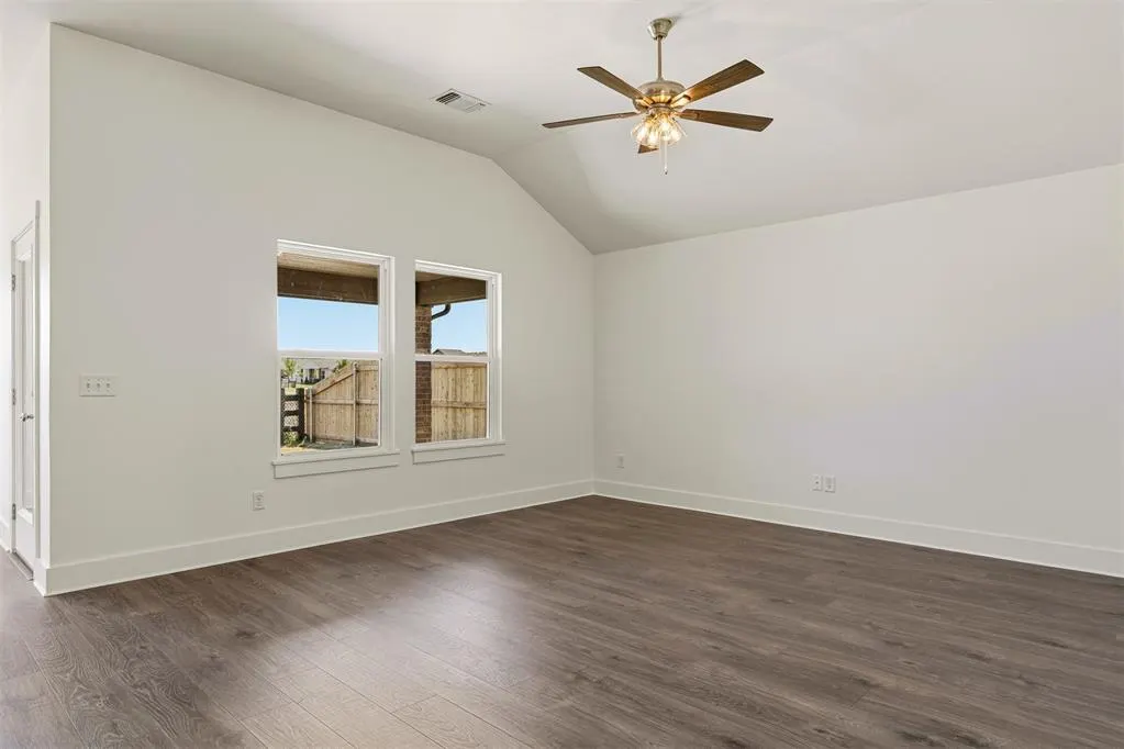Photo 5 — 16212 Wolf Creek Way, Oklahoma City, OK 73170