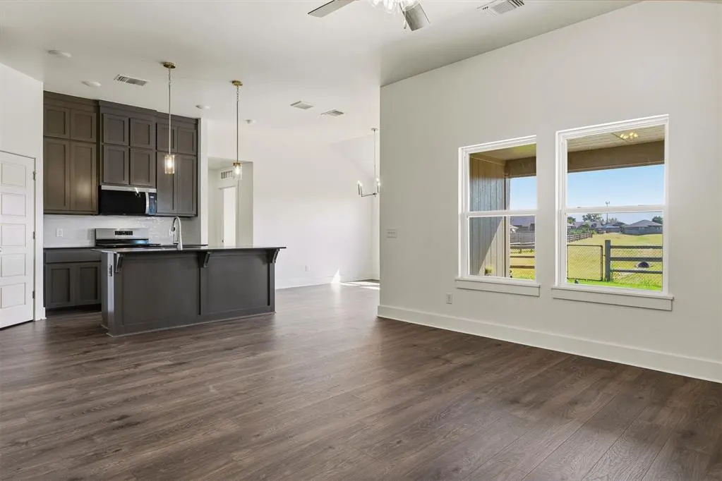 Photo 6 — 16212 Wolf Creek Way, Oklahoma City, OK 73170