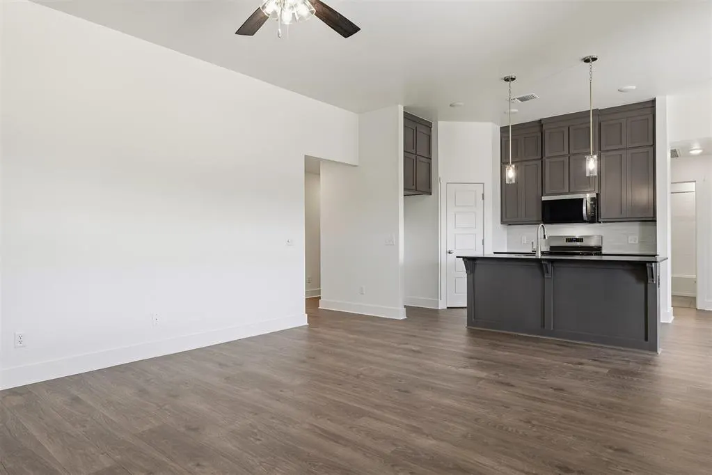 Photo 11 — 16212 Wolf Creek Way, Oklahoma City, OK 73170