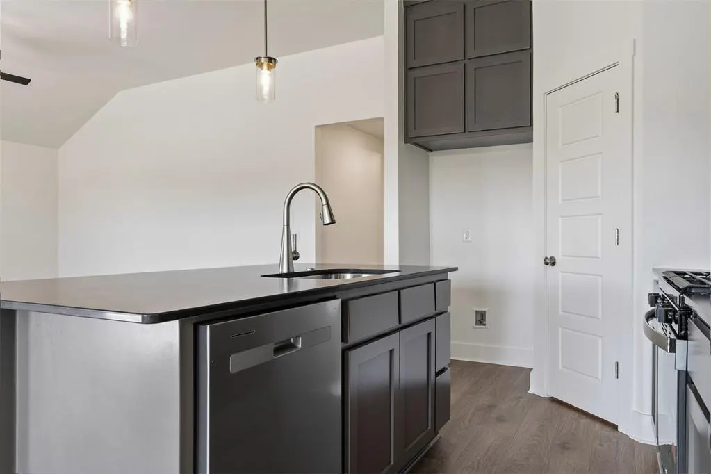 Photo 8 — 16212 Wolf Creek Way, Oklahoma City, OK 73170