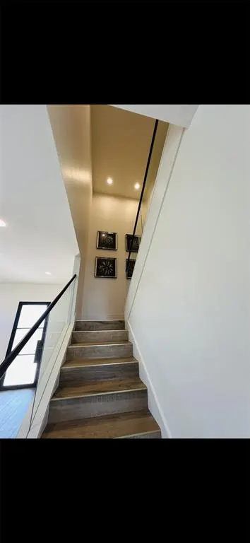 Photo 14 — 828 NW 72nd Street, Oklahoma City, OK 73116
