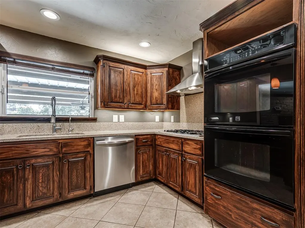 Photo 13 — 1625 N Union Avenue, Shawnee, OK 74804