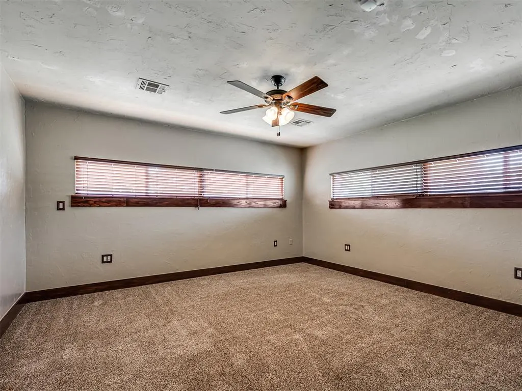 Photo 16 — 1625 N Union Avenue, Shawnee, OK 74804